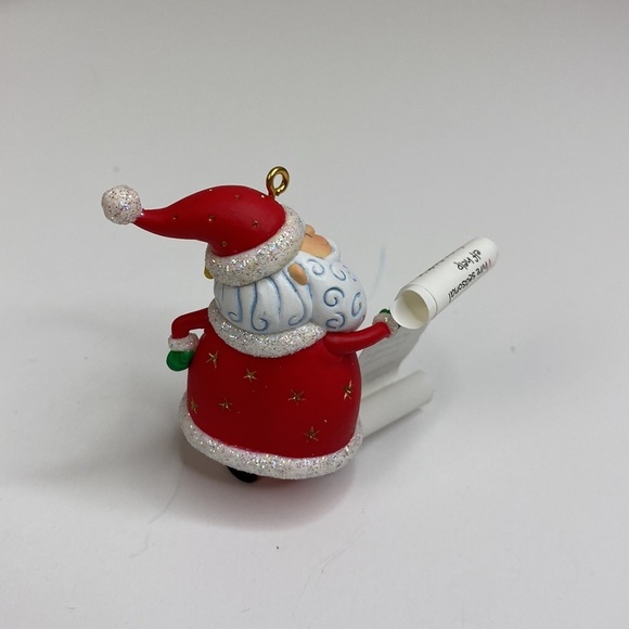 Hallmark Keepsake Lot of 2 Santa Christmas Ornaments - Picture 3 of 12